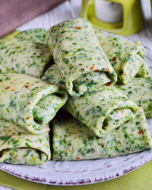 Шпинатные блины с печенью