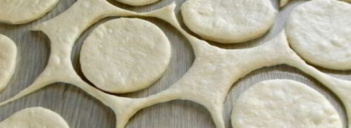 булочки слоеные из дрожжевого теста. Шаг 4