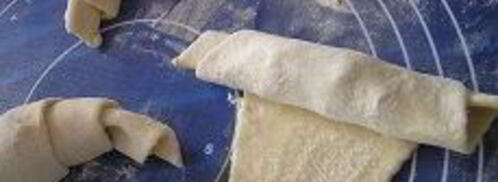 круассаны с земляникой, ежевикой и шоколадом. Шаг 7