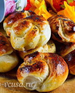 Сладкие булочки из дрожжевого теста
