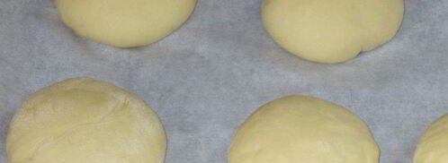 воздушные булочки с шоколадной пастой и штрейзелем. Шаг 10