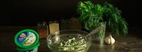 зерновые булочки-пампушки с сырно-чесночной начинкой. Шаг 7