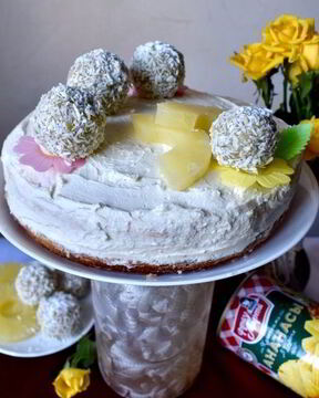 Кокосовый чизкейк с ананасами