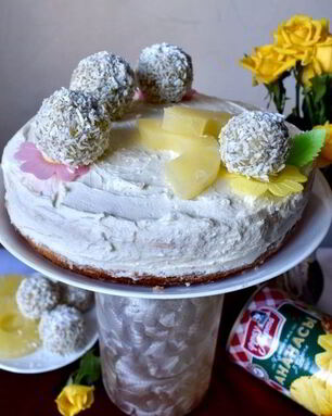 Кокосовый чизкейк с ананасами