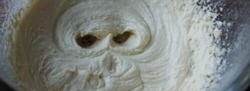 банановые капкейки с корично-медовым кремом. Шаг 7