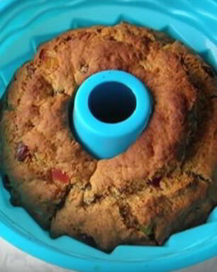 Имбирный кекс с изюмом и цукатами без сахара