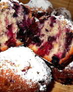 Кокосовые кексы с ягодами