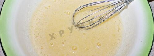 воздушный кекс на кефире с изюмом. Шаг 3