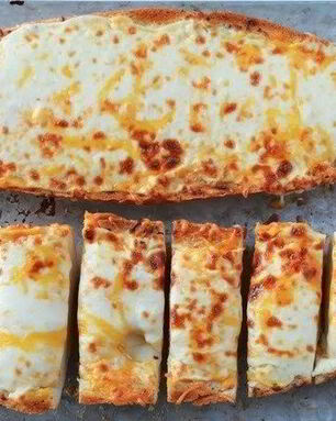 Хлеб с сыром и чесноком в духовке