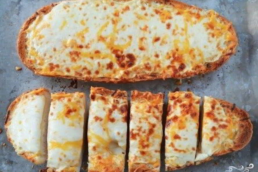 Рецепт хлеба с сыром и чесноком в духовке