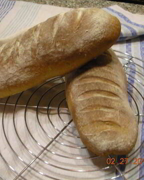 Хлеб серый с тмином