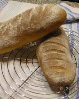 Хлеб серый с тмином