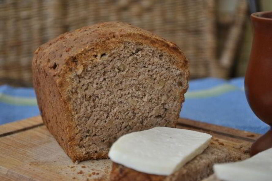 Рецепт пшенично-ржаного хлеб с орехами