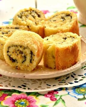 Классический маковый рулет