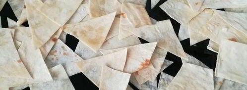 чипсы из лаваша с копченой паприкой. Шаг 2