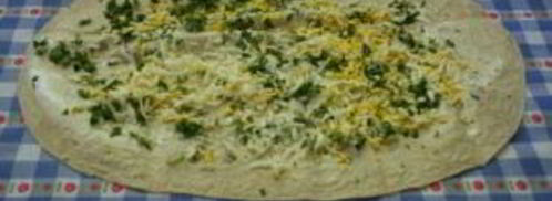 лаваш с брынзой и зеленью. Шаг 4