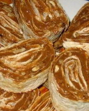 Ореховый десерт в лаваше