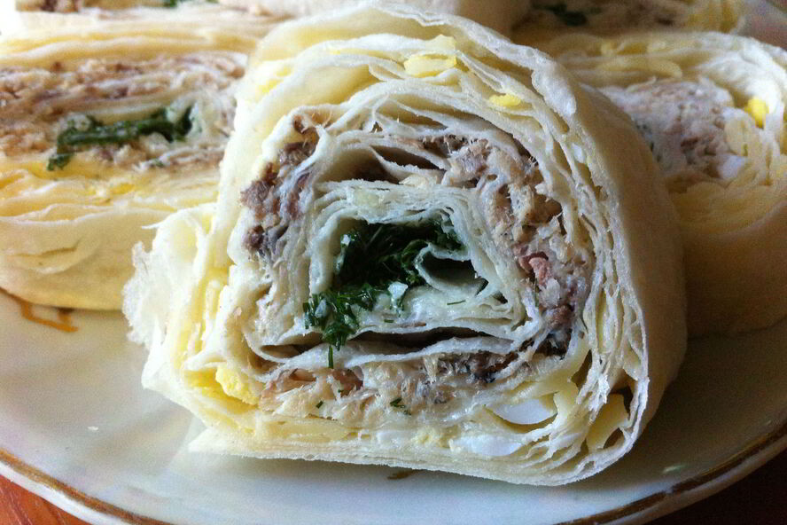 Рецепт рыбного рулета из лаваша