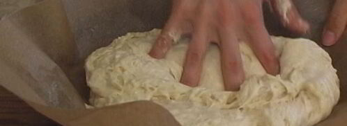 фокачча с черешней. Шаг 5