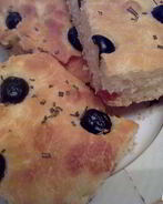 Фокачча с маслинами