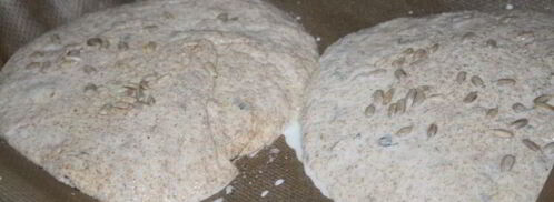 хлебные лепешки в духовке с луком и укропом. Шаг 7