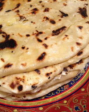 Лепешки с брынзой