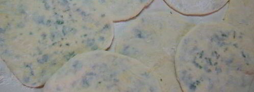 очень сырные лепешки. Шаг 9