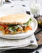 Пита с курицей, перцем и беконом