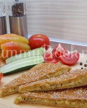 Сырная лепешка