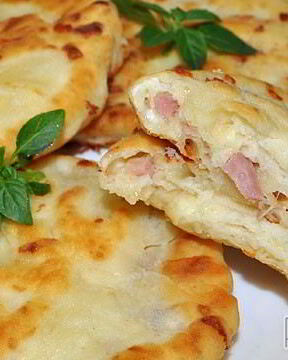 Сырные лепешки, быстрые и вкусные