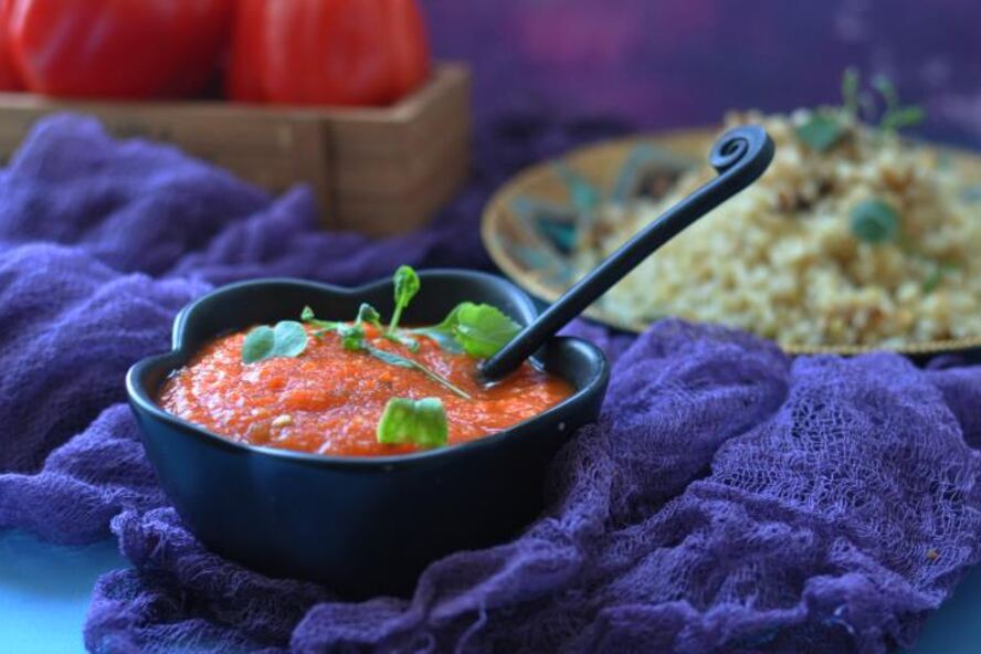 Рецепт турецкого острого соуса из печеных овощей к крупам и лепешкам