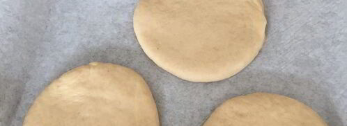 вкуснейшие сметанные лепешки. Шаг 9