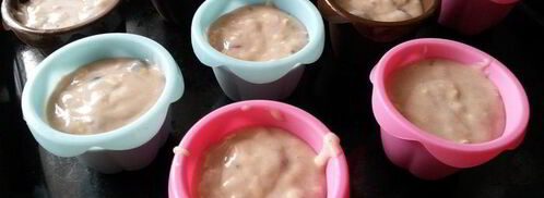 йогуртовые маффины с черной смородиной. Шаг 4