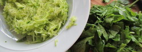 маффины из киноа с овощами и фетой. Шаг 2