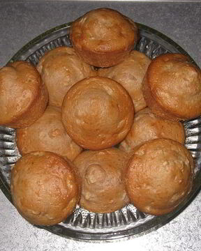 Маффины на кислом молоке с яблоками