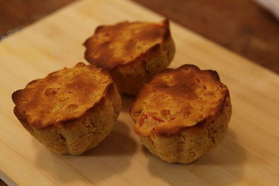 Рецепт маффинов с кукурузой и красным перцем