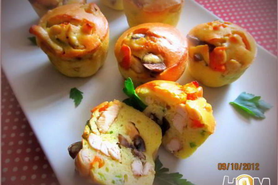 Рецепт маффинов с курицей и грибами