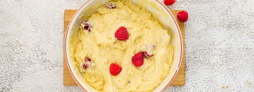 маффины с малиной и творожно-лаймовой начинкой. Шаг 4