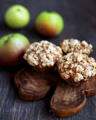 Маффины с яблоком, специями и овсянкой