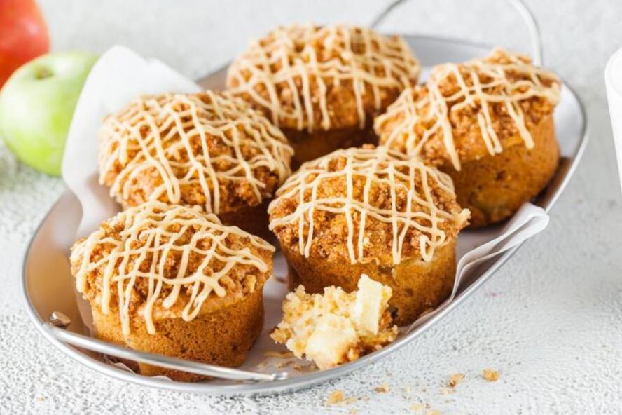 Рецепт яблочных маффинов с ореховым штрейзелем