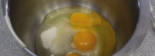 манник на кефире с изюмом. Шаг 4