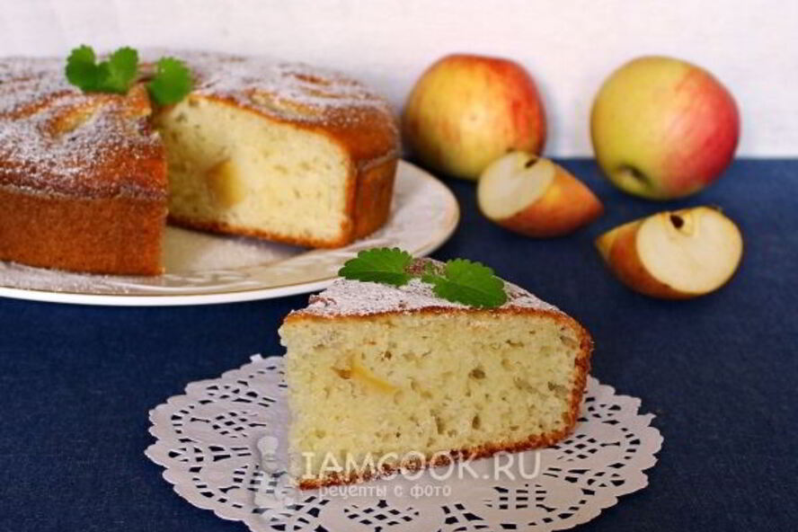 Рецепт манника на сметане с яблоками