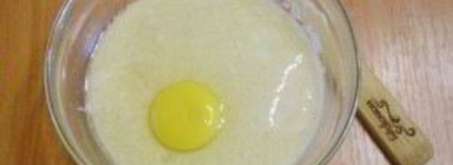 манник с яблоками на кефире. Шаг 4