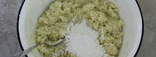 капустные оладьи из сырой капусты. Шаг 9