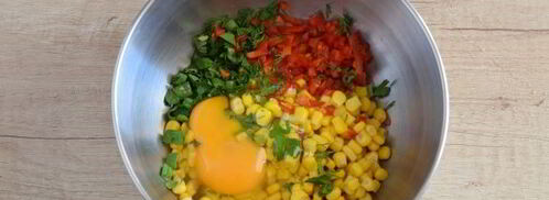 оладьи из консервированной кукурузы. Шаг 6