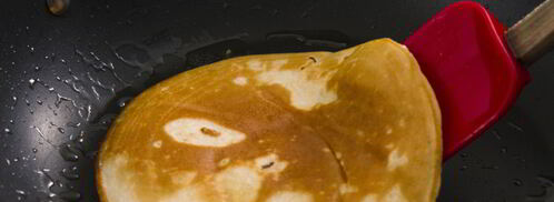 оладьи на кефире с фруктами. Шаг 5