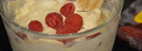 оладьи с малиной и рикоттой. Шаг 3