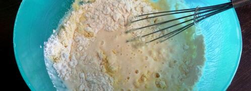 оладьи с сыром, укропом и вялеными томатами. Шаг 2