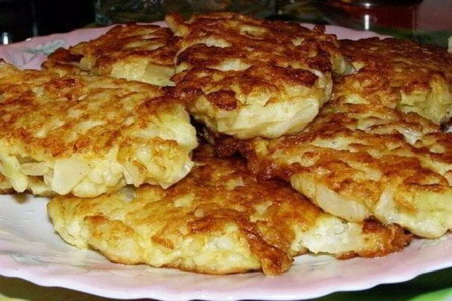 Рецепт простых оладий из капусты на кефире