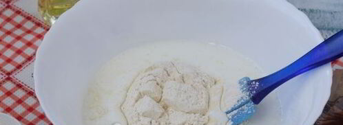 пышные оладьи на кефире без дрожжей. Шаг 4